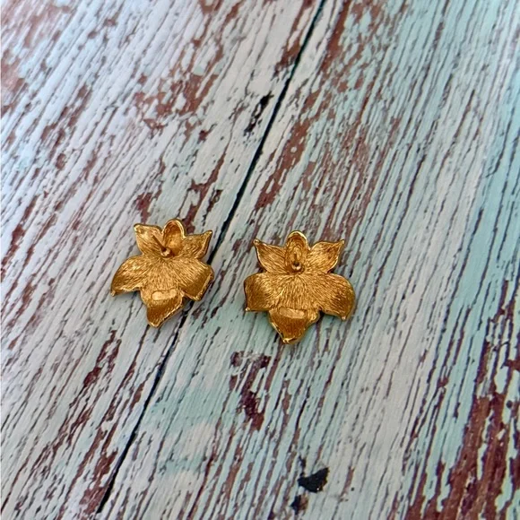 Vintage lot of 4 items 2 pairs earrings locket ring - Picture 3 of 10